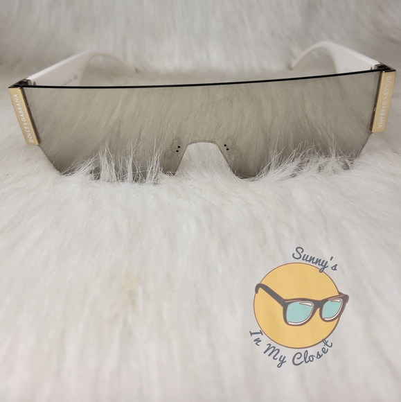 Dolce & Gabbana Shield Sunglasses 😎 DG2233 Super Hot Glasses🔥🔥 Price is FIRM! - Picture 3 of 8